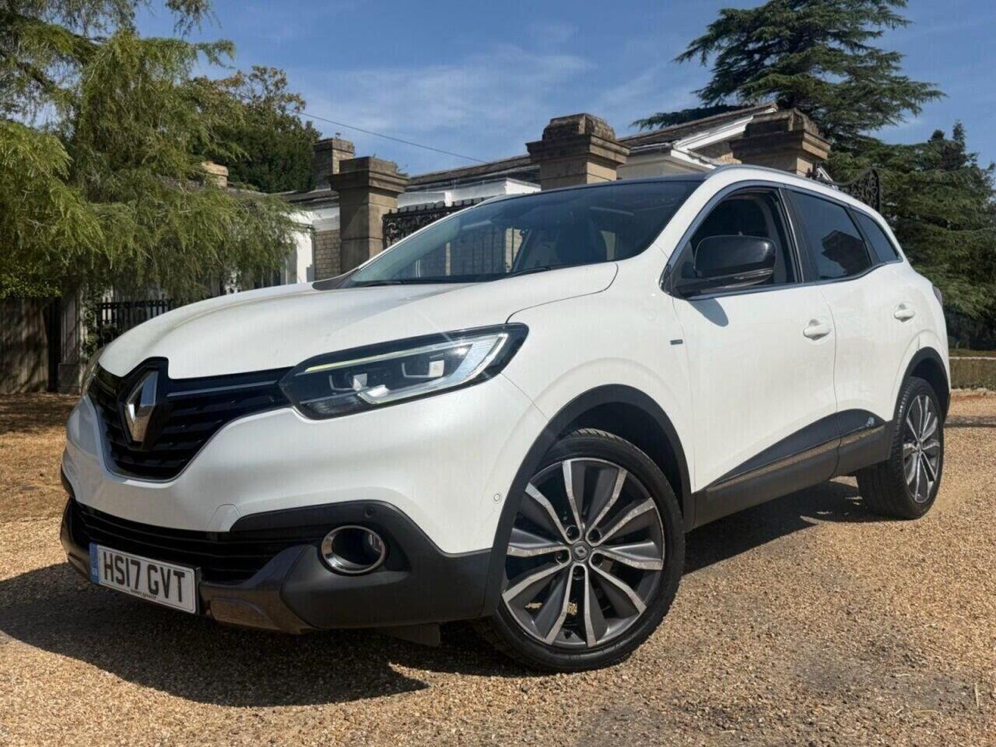 2017 Renault Kadjar 1.2 TCe Signature S Nav SUV 5dr Petrol Manual Euro 6 (s/s) (130 ps), photo 1