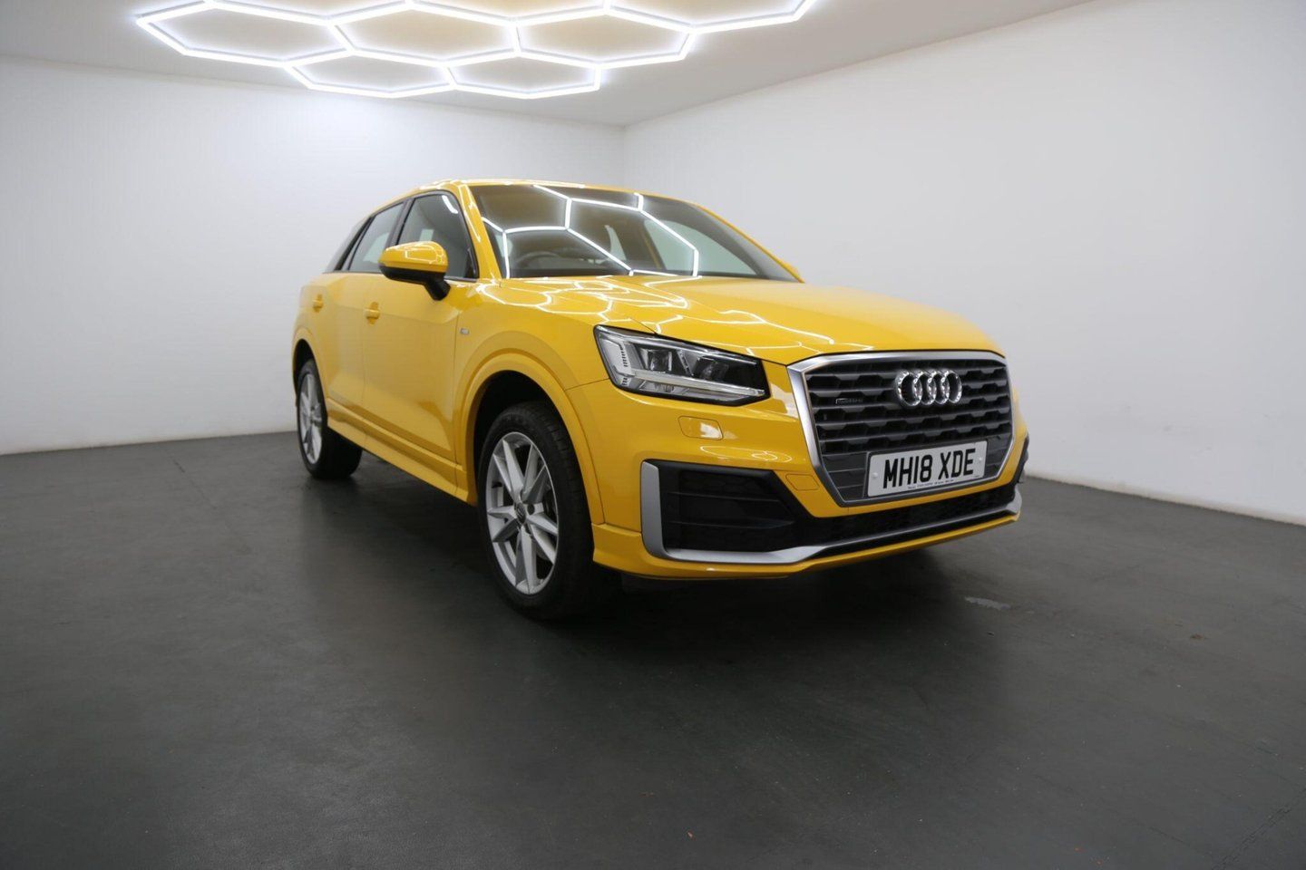 2018 Audi Q2 2.0 TFSI S line S Tronic quattro Euro 6 (s/s) 5dr, photo 1