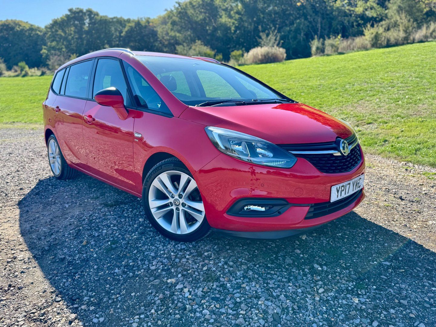 2017 Vauxhall Zafira SRI NAV, photo 1