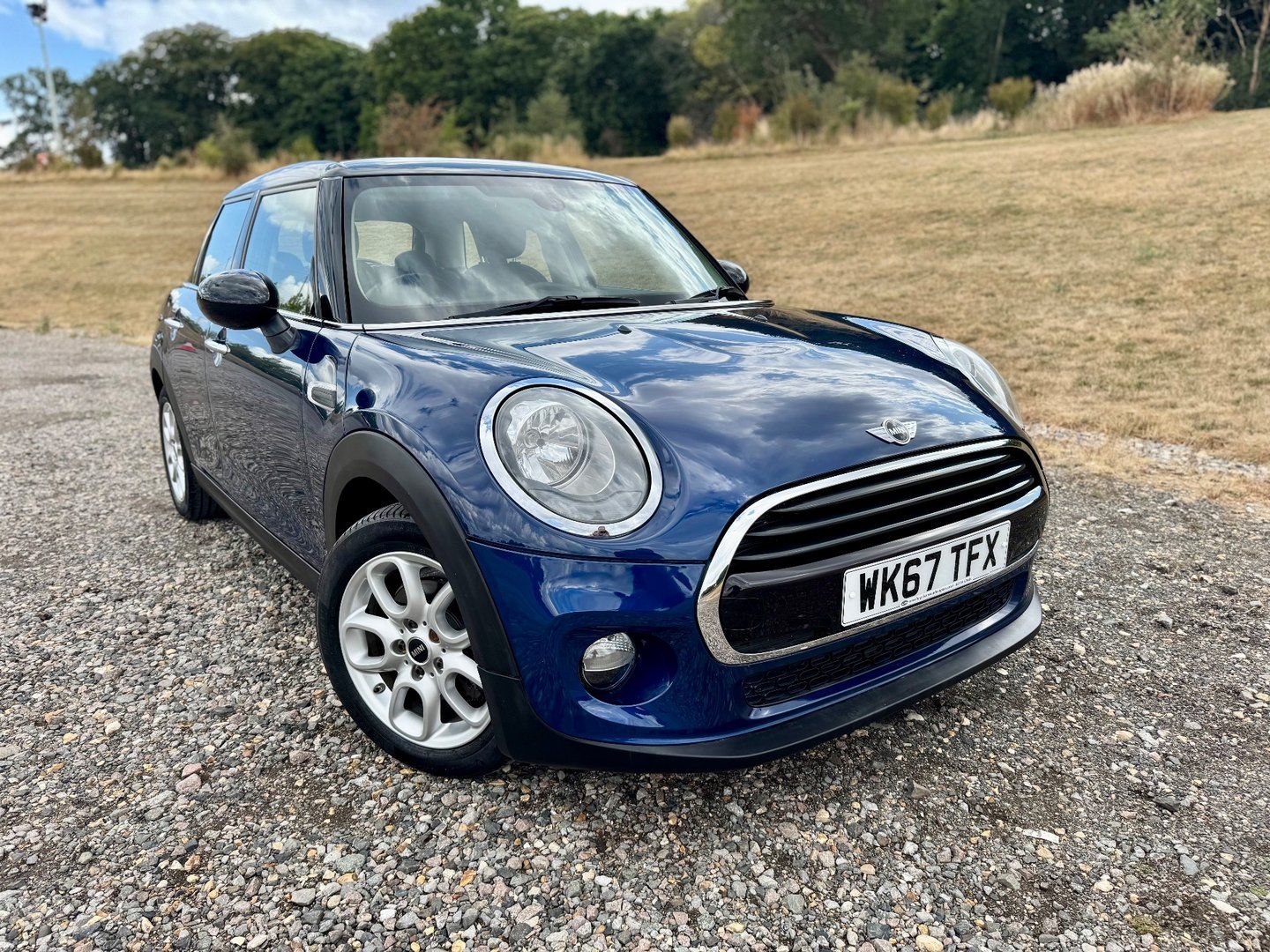 2017 MINI Hatch COOPER, photo 1
