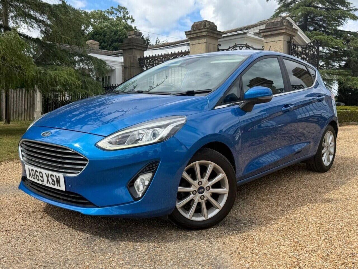 2020 Ford Fiesta 1.0T EcoBoost Titanium Hatchback 5dr Petrol Manual Euro 6 (s/s) (95 ps), photo 1